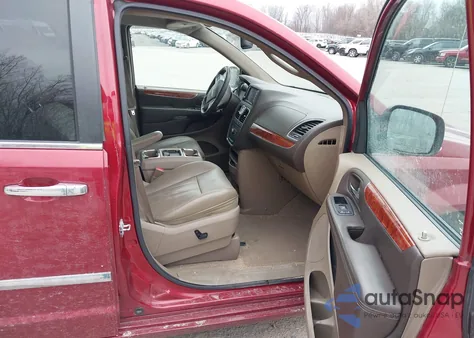 2015 Chrysler Town & Country Touring-L from USA, damaged, VIN 2C4RC1CGXFR526616